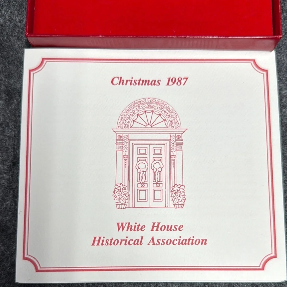 Gold Holiday Door Ornament - Picture 2 of 4